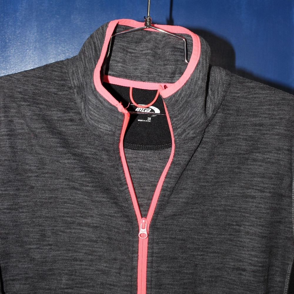 Short Sleeve Lightweight Sport Fleece